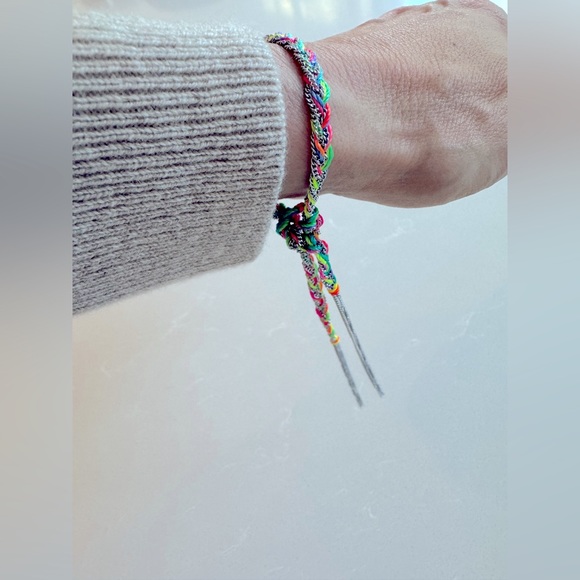 Braided multi coloured string with silver interwoven chain tie bracelet - Picture 2 of 3
